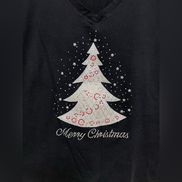 Reserved Christmas Tshirt Black with Silver Christmas Tree on the Front. Size 1X - Picture 3 of 5